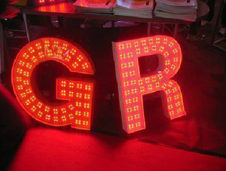 吴起LED发光字有哪些优势？